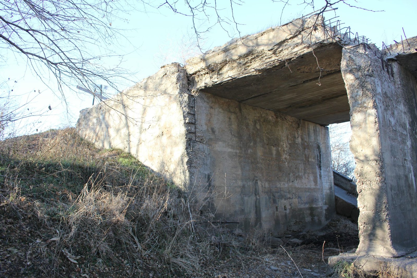 West abutment